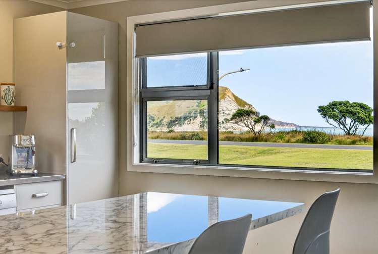 401 Ormond Drive Mahia Peninsula_11