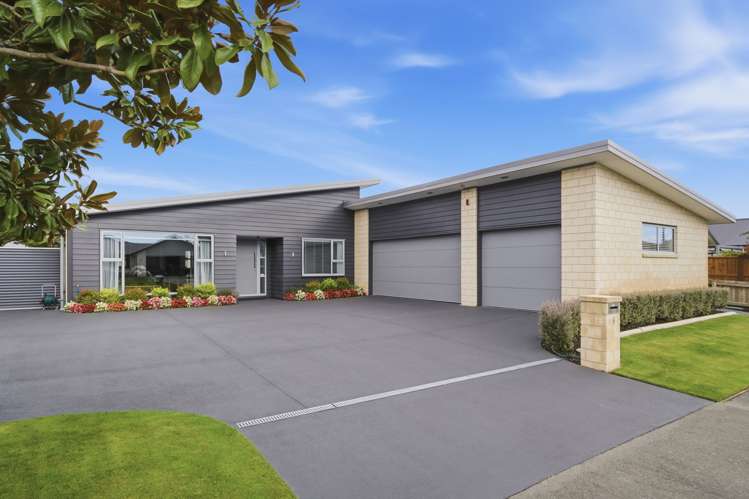 5 Guardsman Place_0