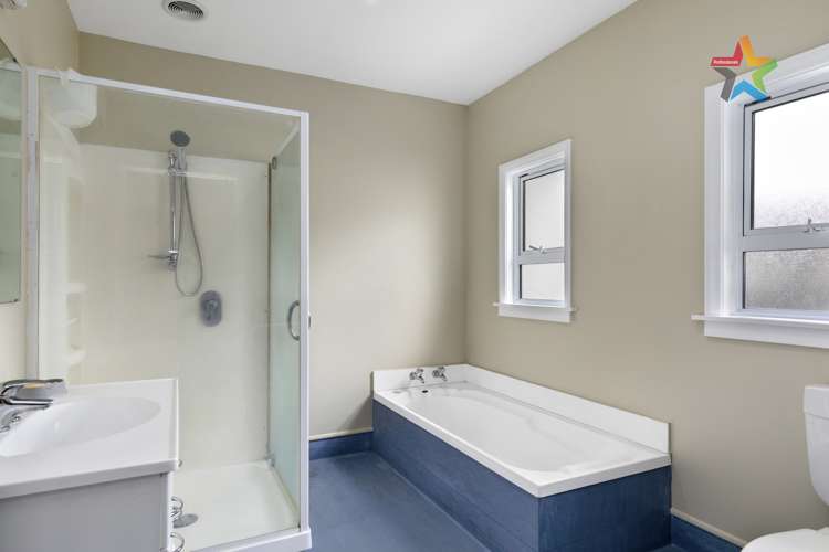 1a Waldie Grove Avalon_10