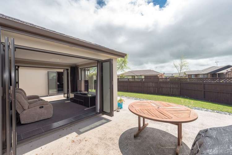 12 Holly Place Rototuna North_20