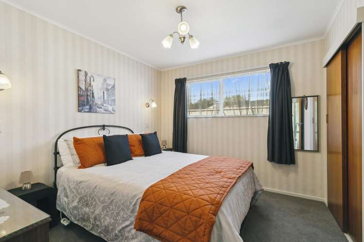 8 Halswater Drive Churton Park_13