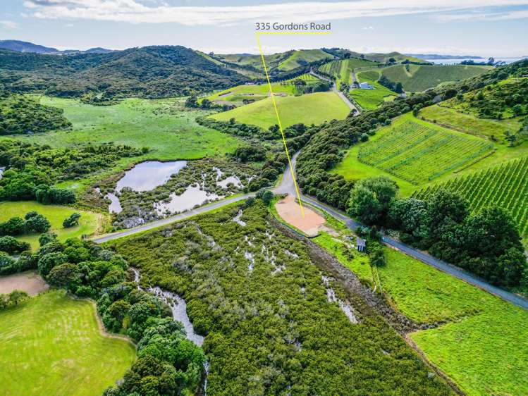 335 Gordons Road Waiheke Island_8