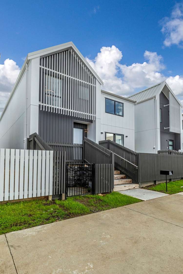 13 Pukeko Road Hobsonville_17