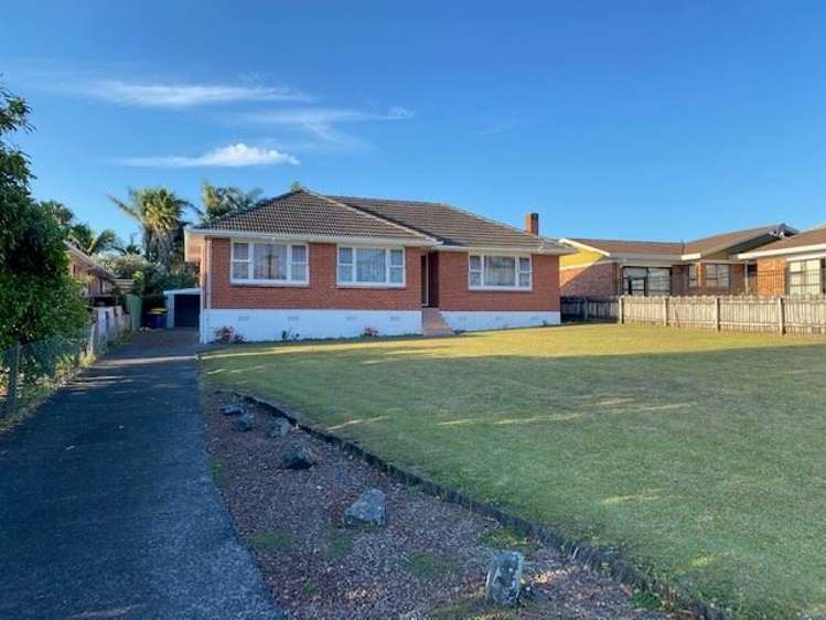 206 Edmonton Road Te Atatu South_0