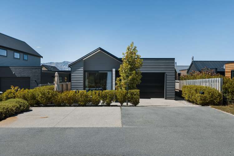 4 Matakanui Lane Wanaka_18