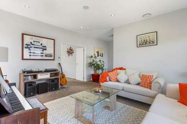 10 Rosewell Crescent_4