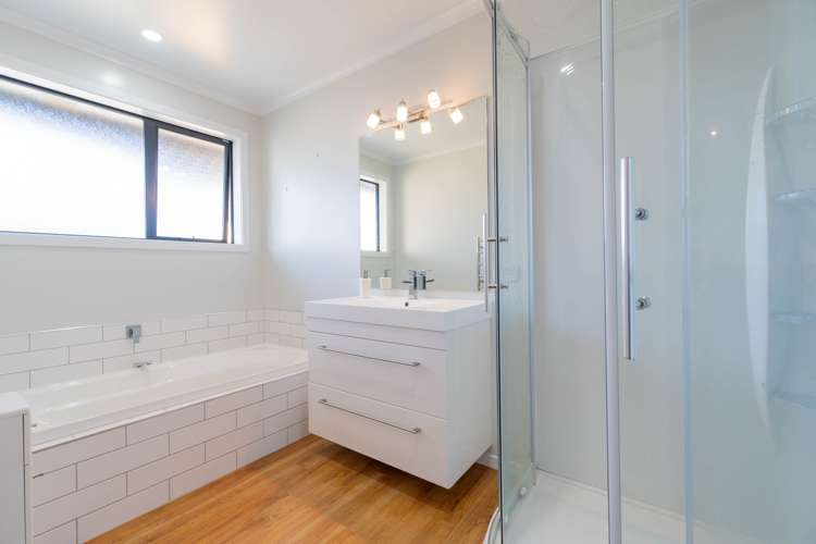 8 Hidden Lakes Avenue Te Anau_16