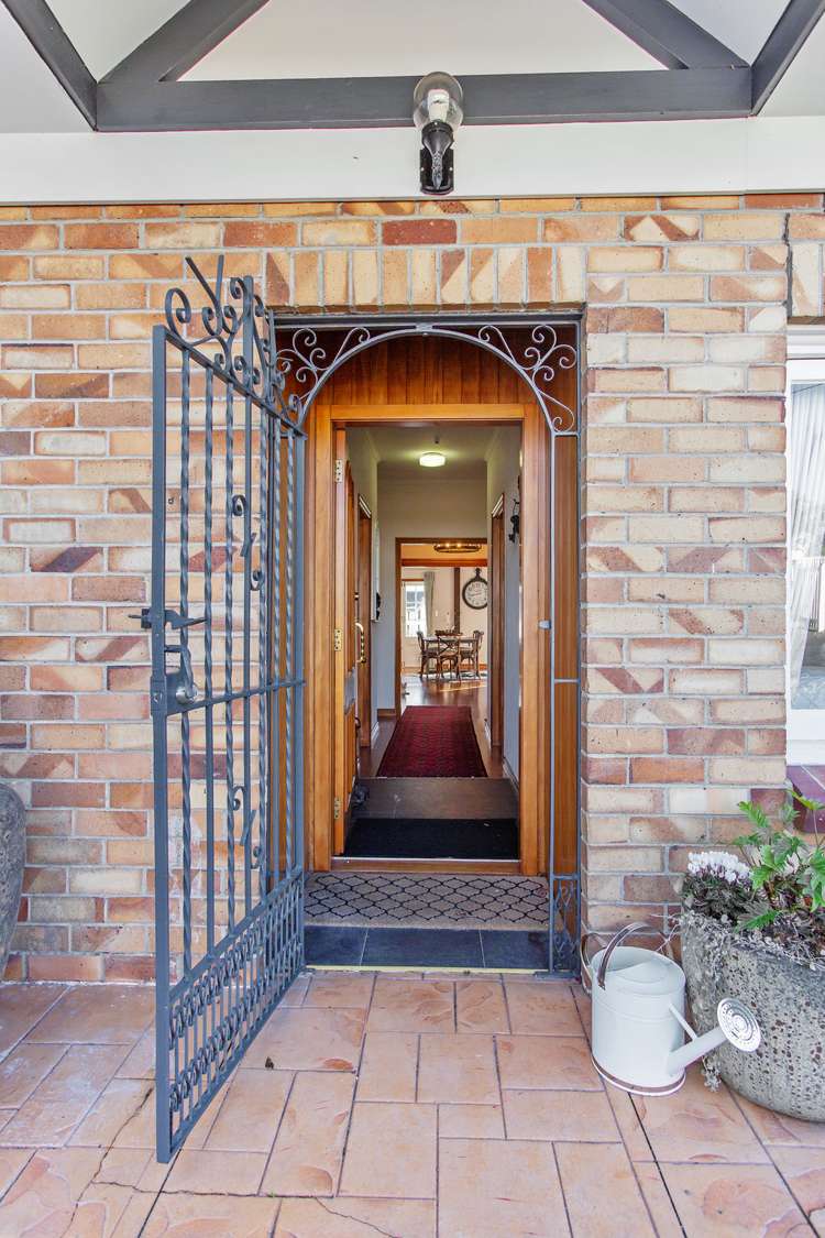 38 Tirimoana Road Te Atatu South_25