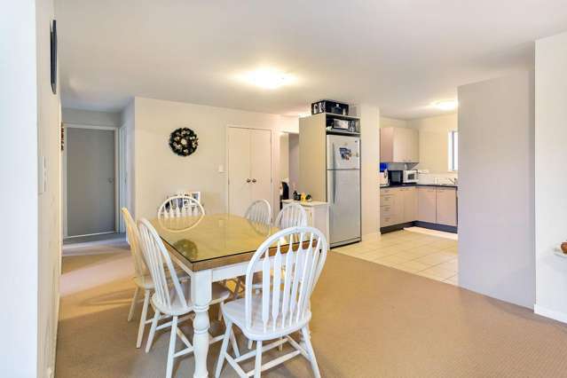 2a/20 Morning Star Place Mount Albert_4