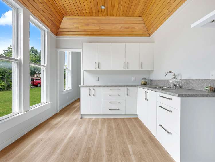 61 Grey Street Woodville_24