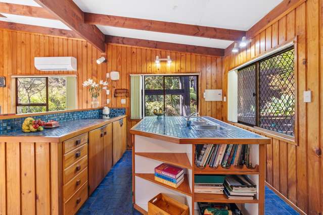 10 Crescent Road East Ostend_2