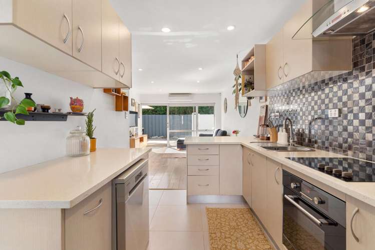 1/11 Harding Avenue Mount Wellington_6