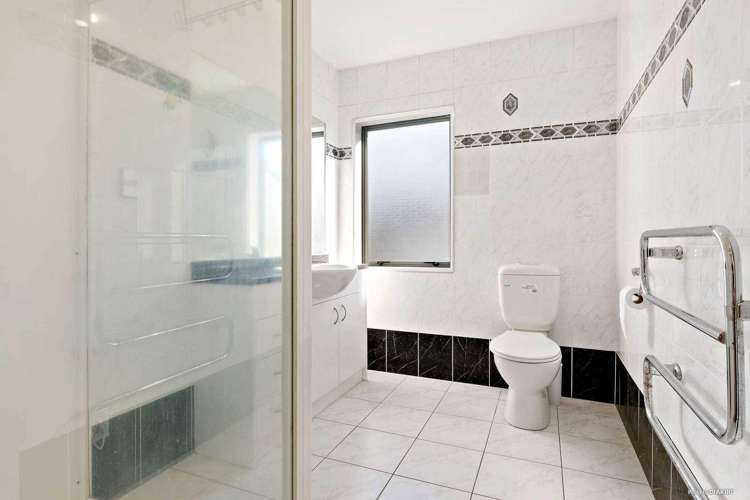 46 Joy Street Albany_19