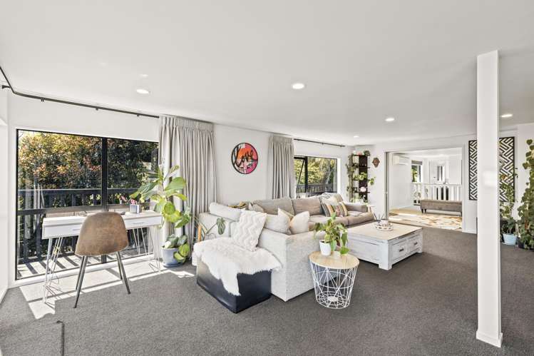 106 Mount View Road Bastia Hill_2