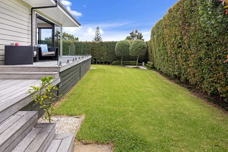 64 Uxbridge Road Mellons Bay_19