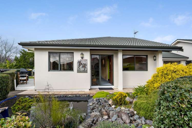 16/8 Cheyne Road Pyes Pa_1