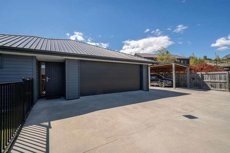 15/15A Toni's Terrace Lower Shotover_17