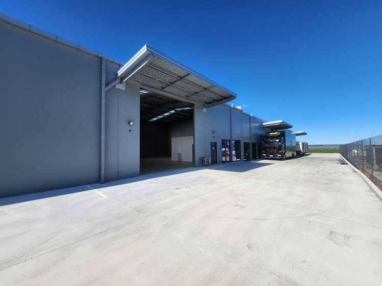 2/20 Factory Drive Rolleston_3