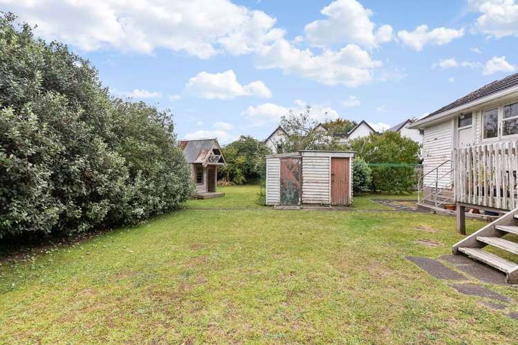 9 Mavis Place Beach Haven_13