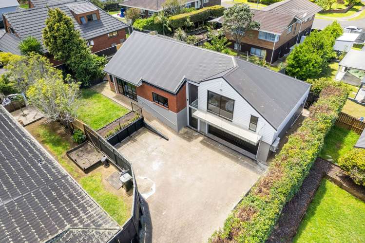 111a Glenmore Road Sunnyhills_6