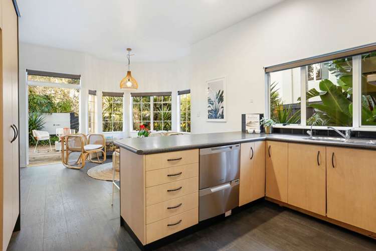 3 Church Street Devonport_13