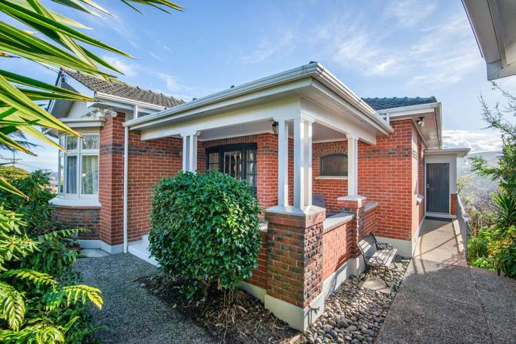 113 Signal Hill Road_3