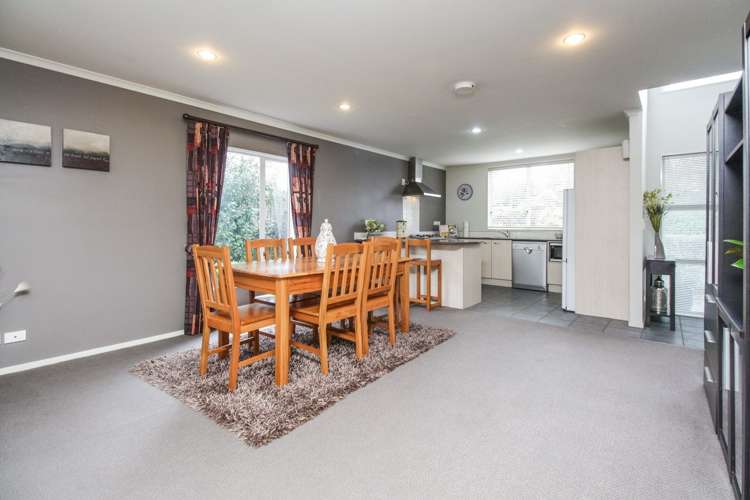 17 Calumet Way Takanini_12