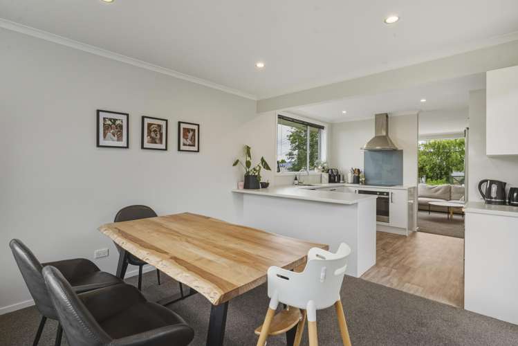 93 Gilkison Street Halfway Bush_5