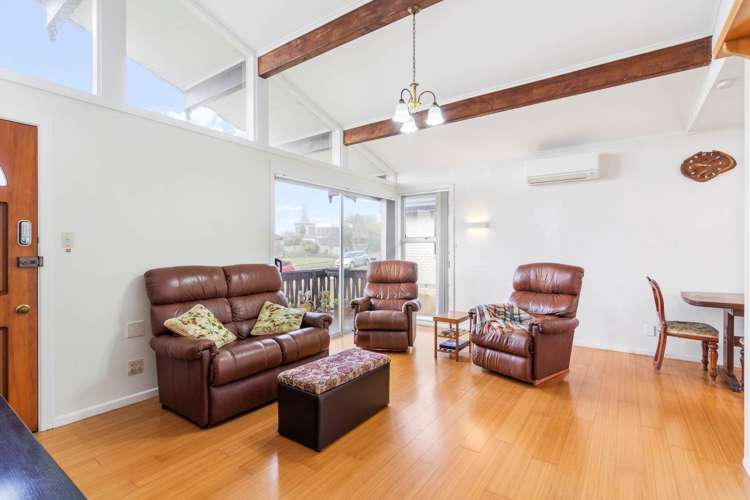 3 Towra Place Botany Downs_6