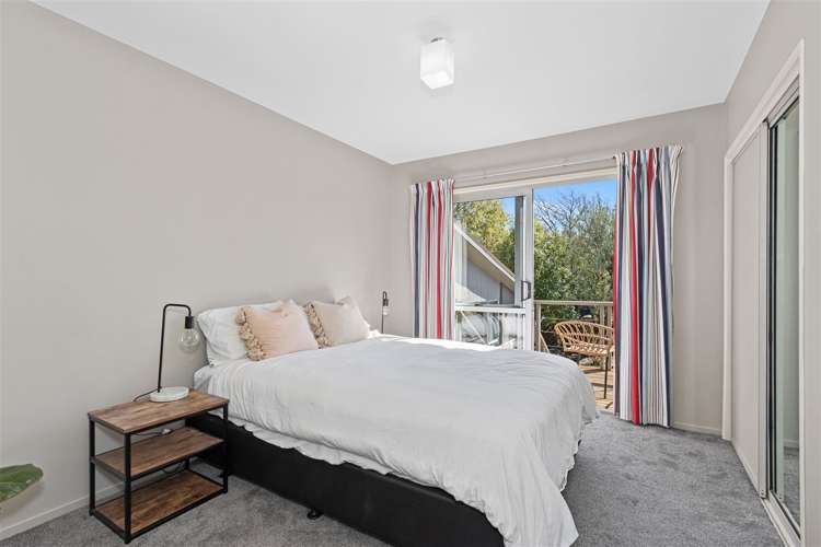 28 Yellowstone Crescent Burwood_15