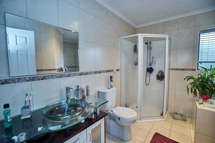 68 Roberta Crescent Orewa_15