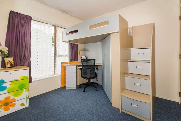 2/14 Butley Drive Farm Cove_12