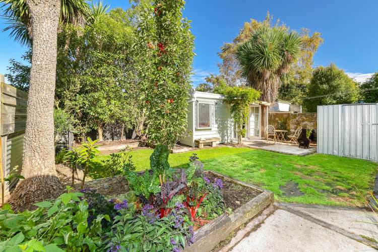 7 Pentland Street North East Valley_14