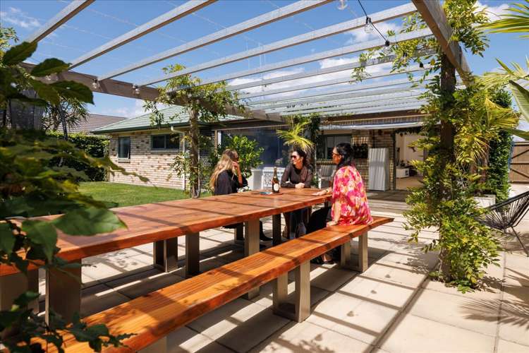 44 Arabian Drive Papamoa Beach_9