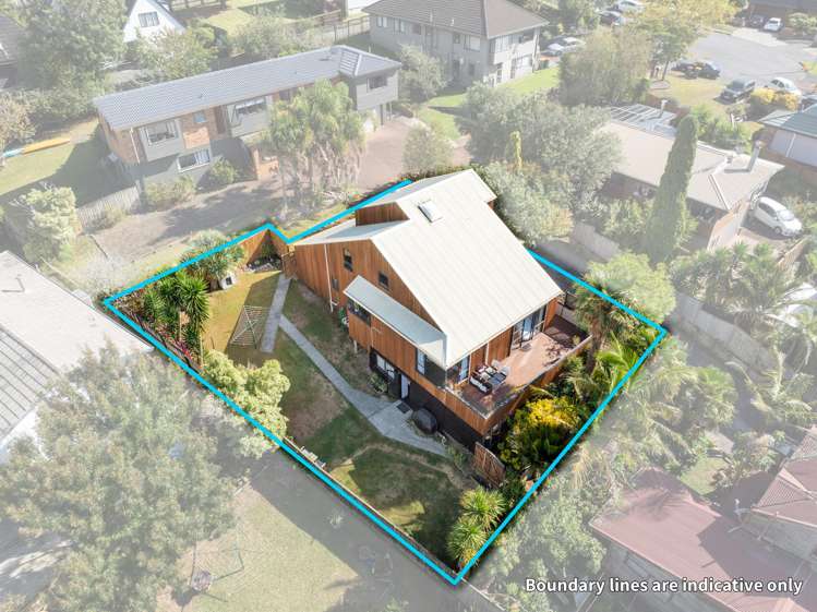 1/11 Cambric Place Botany Downs_21