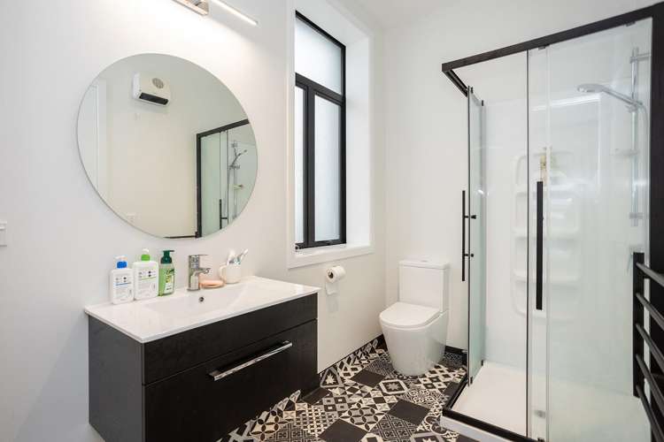 1 Queens Gardens Dunedin Central_32