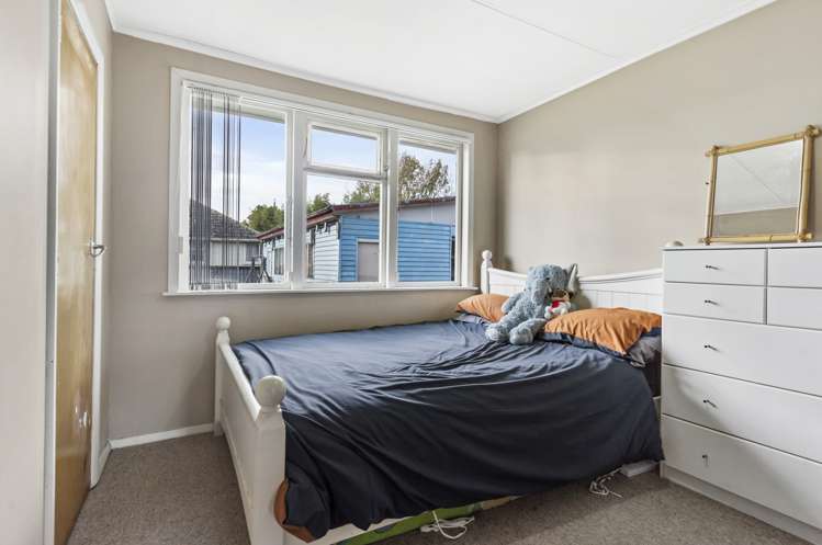 2 Blampied Road Otara_5