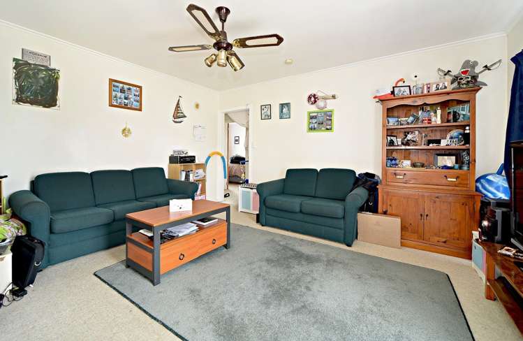 1/34 Hill Crescent Papakura_6