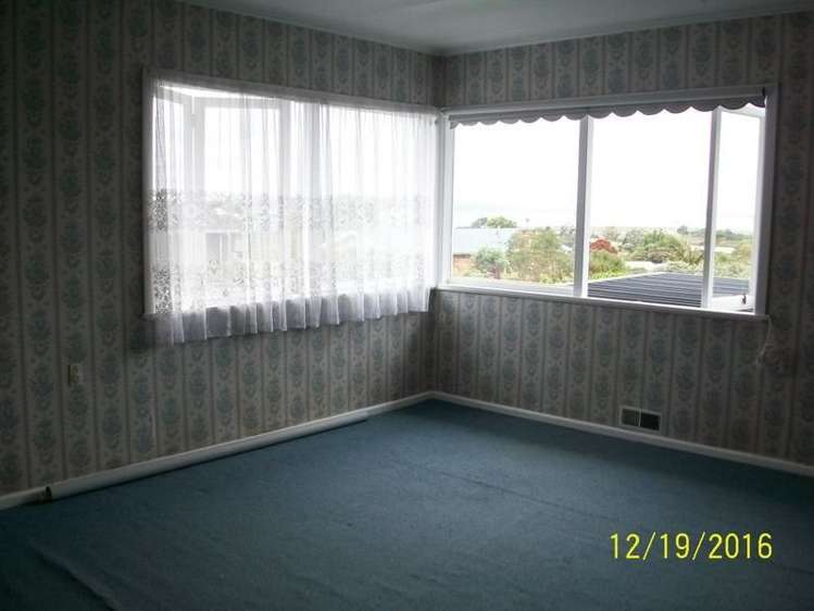 217 Te Atatu Road Te Atatu South_14