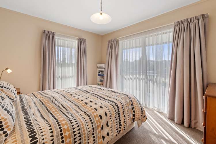 66 Welcome Bay Road Welcome Bay_16