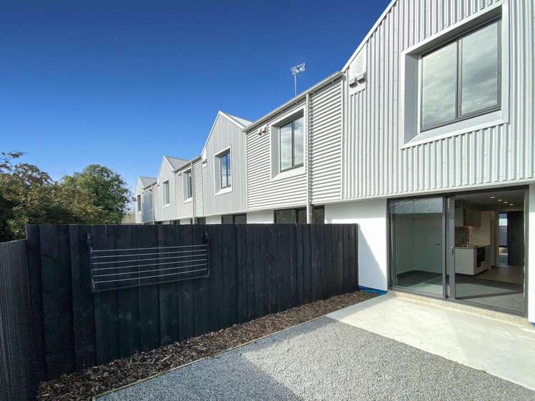 11/45 Dickens St Addington_14
