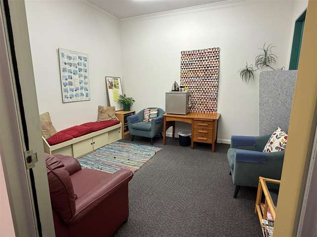 217 High Street Hutt Central_1