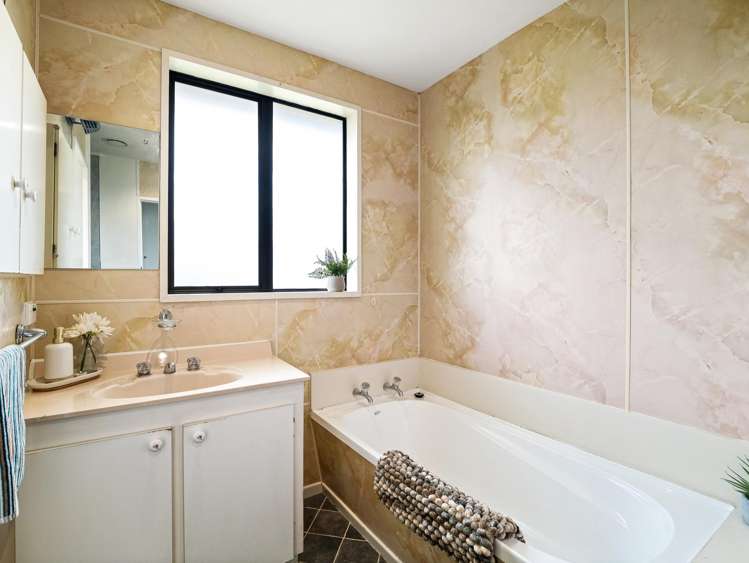 12 Salisbury Road Bradford_13