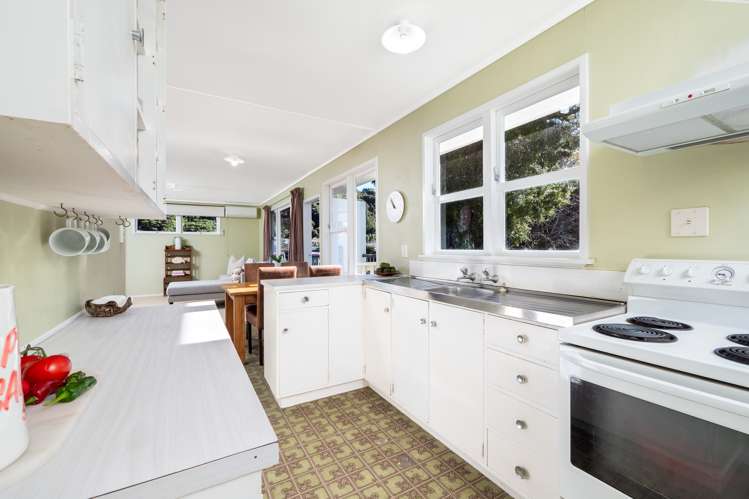 24 Hope Avenue Russell_10