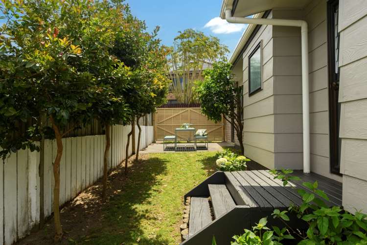 54 Heron Avenue East Matua_16