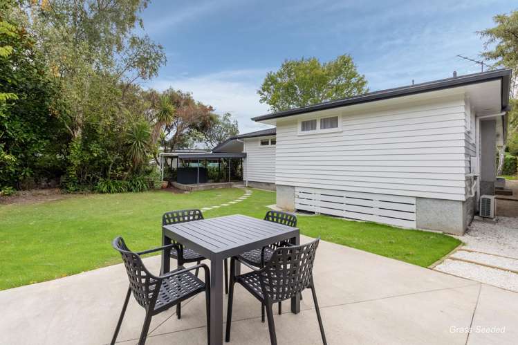 32 Field Street Silverstream_19