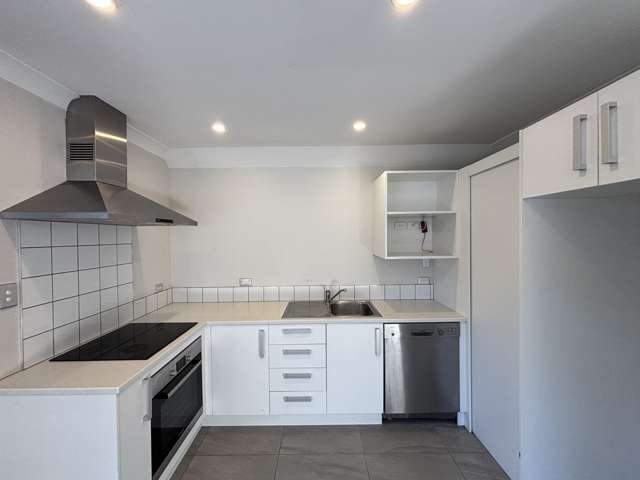41b Huxley Street