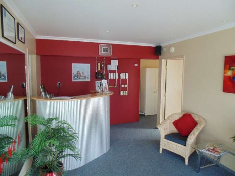 17 Lane Place Awapuni_24