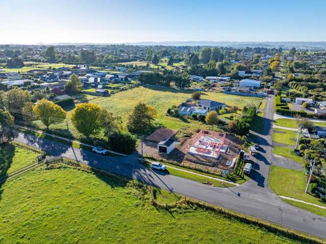 Elms - Costley Street West Carterton_2