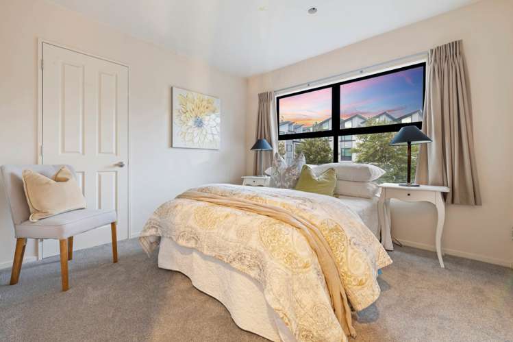 274 Murphys Road Flat Bush_14